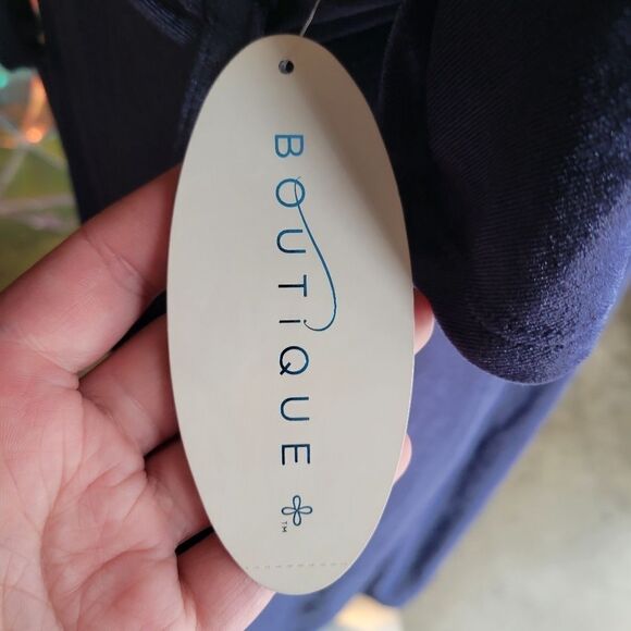 Boutique  Evening Blue Velvet Short Sleeve Wrap Midi Dress Women's Plus Size 1X - Picture 9 of 13